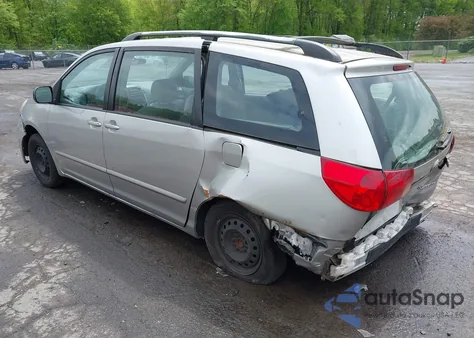 2006 Toyota Sienna Ce z USA, uszkodzony, nr VIN 5TDZA23CX6S581812